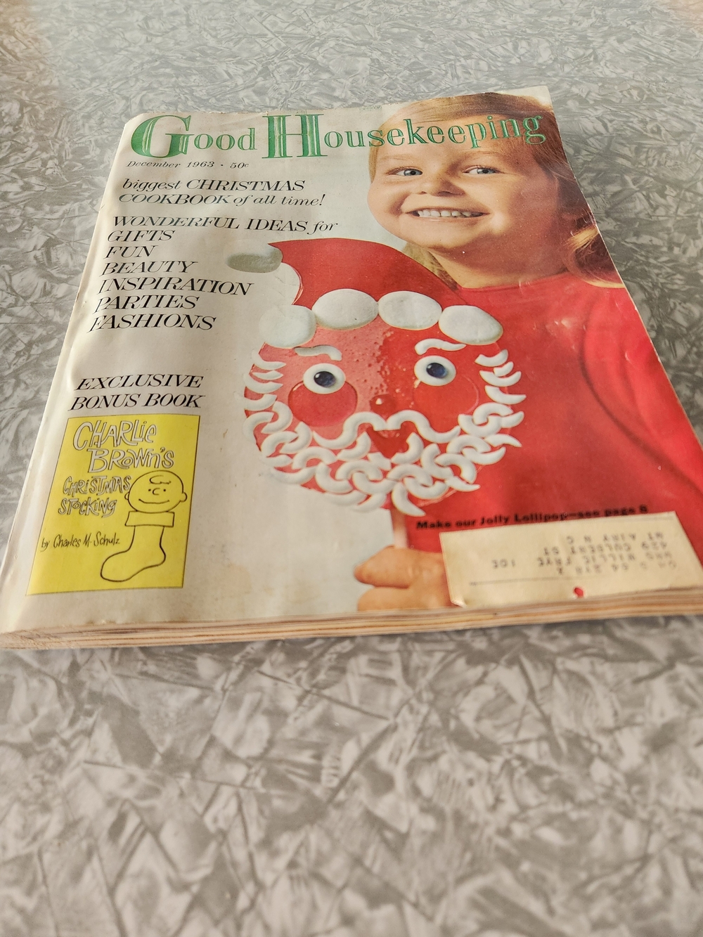 Good Housekeeping Vintage December 1963 Magazine - Red
